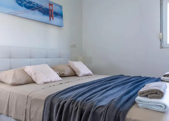 Deluxe Bellacosta Apartment *