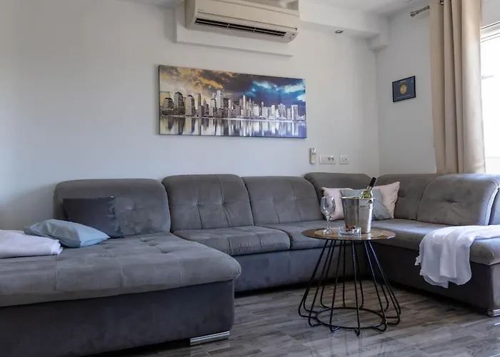 Apartment Deluxe Bellacosta